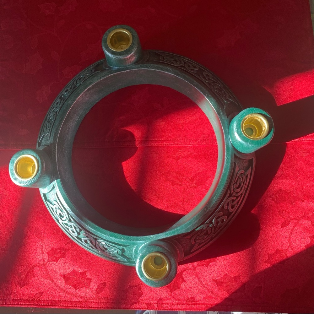 Vintage Abbey Press Celtic Knot Advent 4 Cross Wreath Candle Holder Green 12”